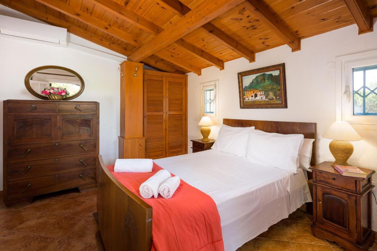 Villa Angelos Acharavi  Bagian luar foto